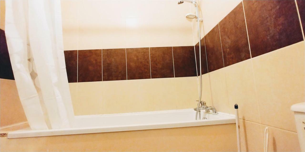 Al Iram Guest House Лондон Экстерьер фото